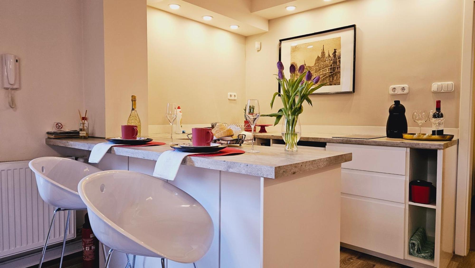 Budasmile Appartment At Buda Castle - Aircon & Free Parking Budapest Esterno foto
