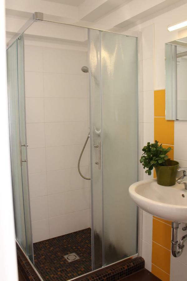 Budasmile Appartment At Buda Castle - Aircon & Free Parking Budapest Esterno foto